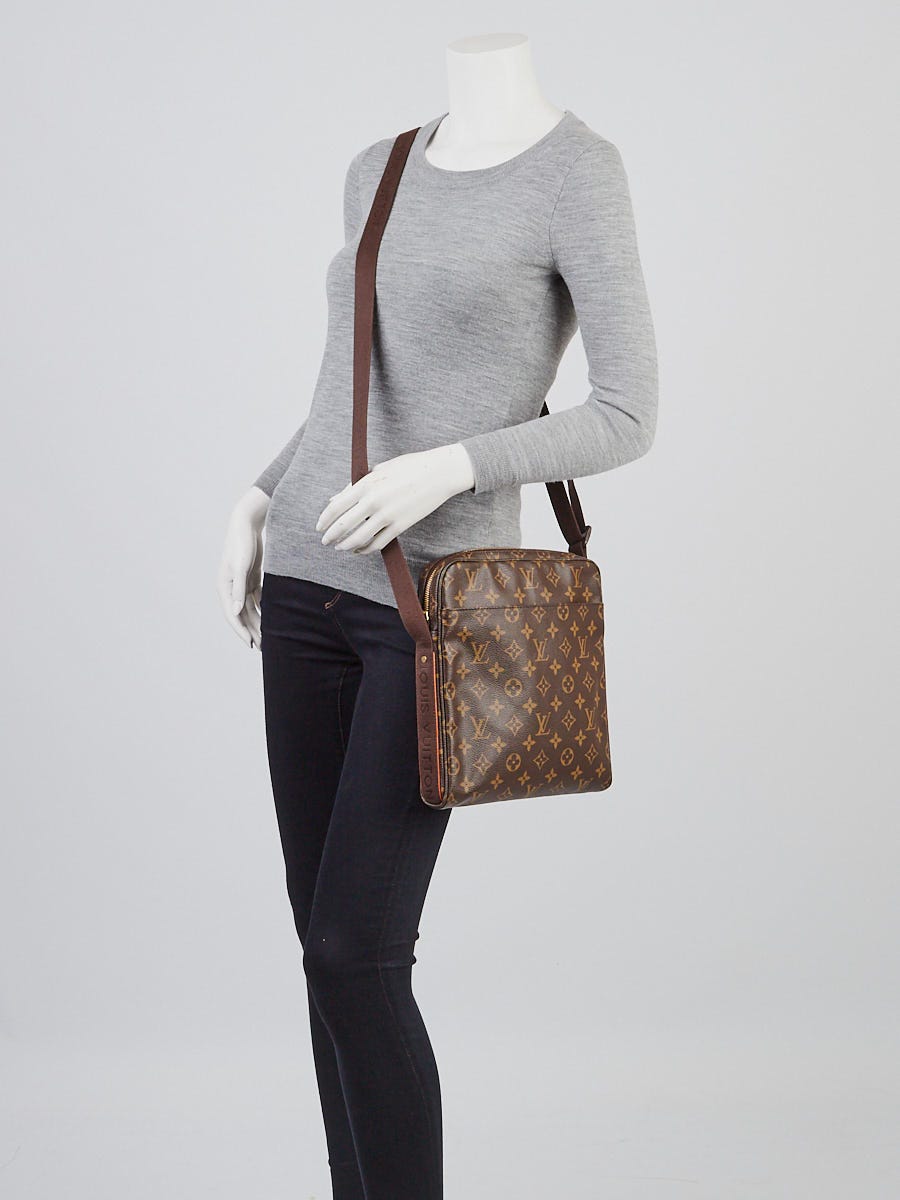 Louis Vuitton Monogram Canvas Trotteur Beaubourg Bag | Yoogi's Closet