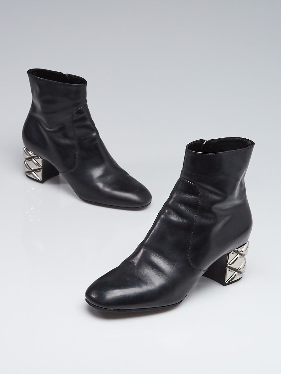 Louis Vuitton Black Leather Silver Light Ankle Boot Size 10.5/41 - Yoogi's  Closet