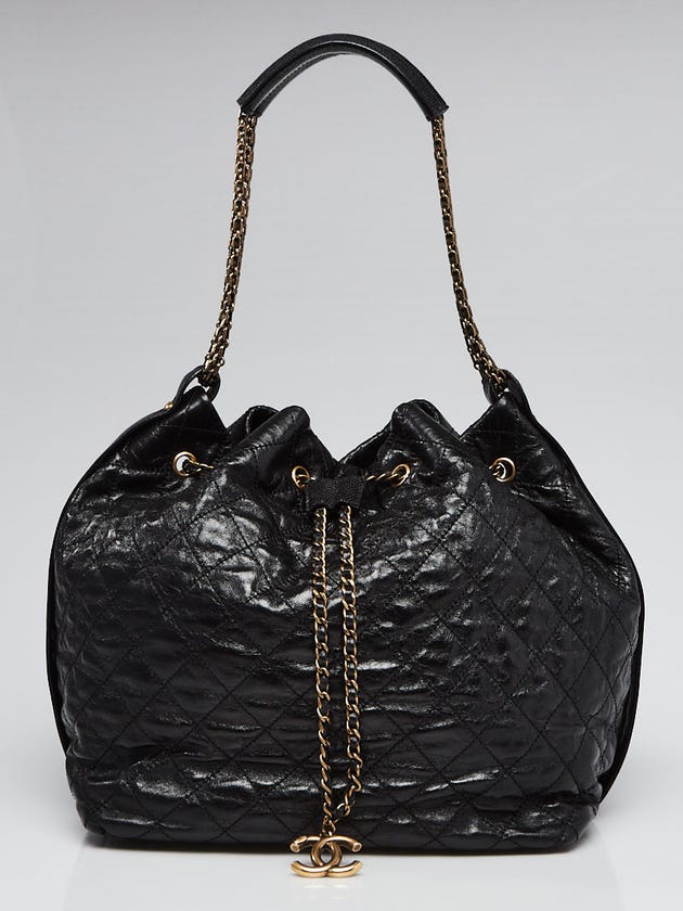 Chanel Black Quilted Stingray and Leather Drawstring Shoulder Bag