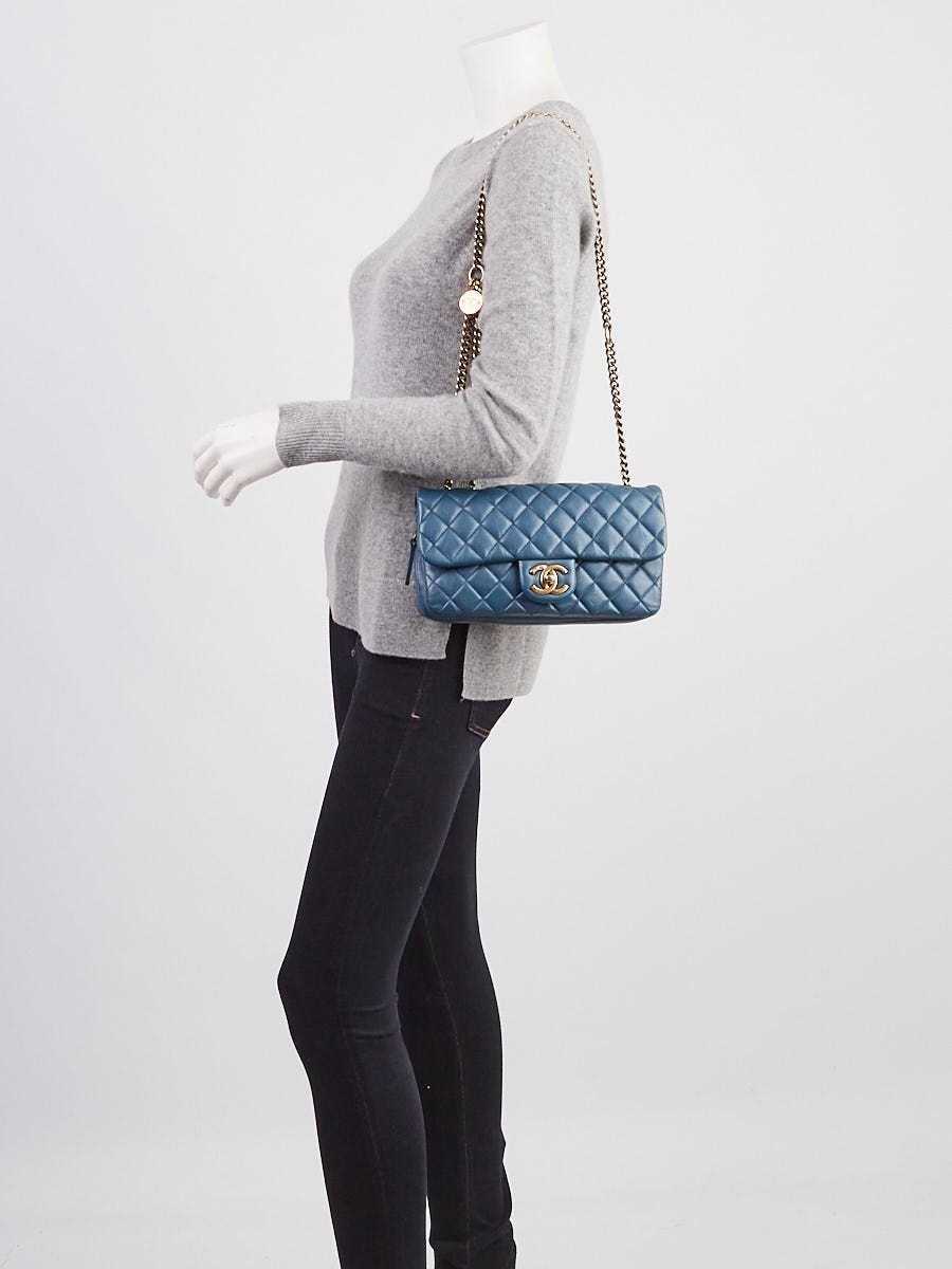 Chanel Blue Fonce Quilted Leather CC Crown East/West Flap Bag - Yoogi's  Closet