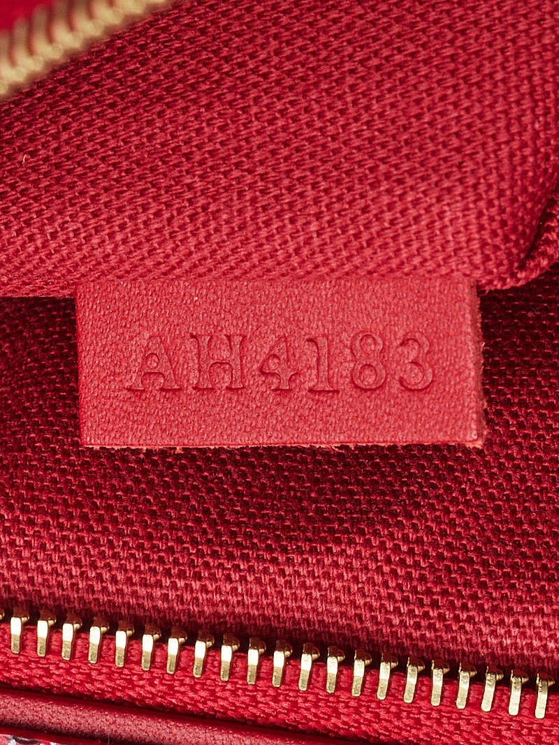 Louis Vuitton Ultra Rare Red Damier Couleurs Kit Clutch Carmine 863277