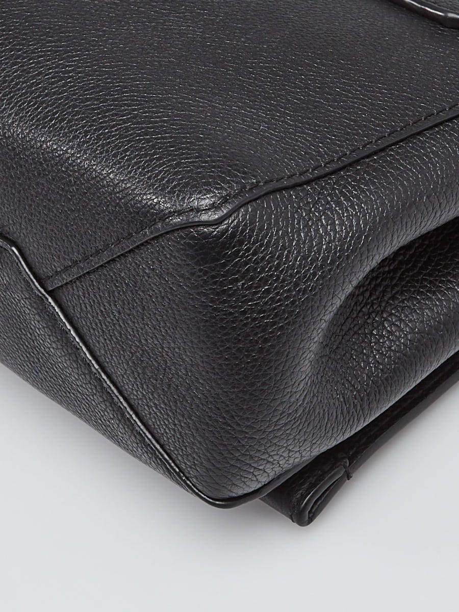 ViaAnabel - Louis Vuitton Pebbled Leather Lockme II BB Bag 💎 This