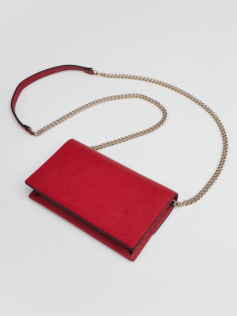 Gucci Interlocking G Wallet On Chain Red in 2023