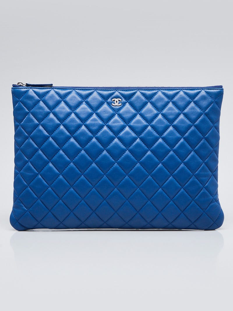 Chanel Beauty CC Clutch Bag