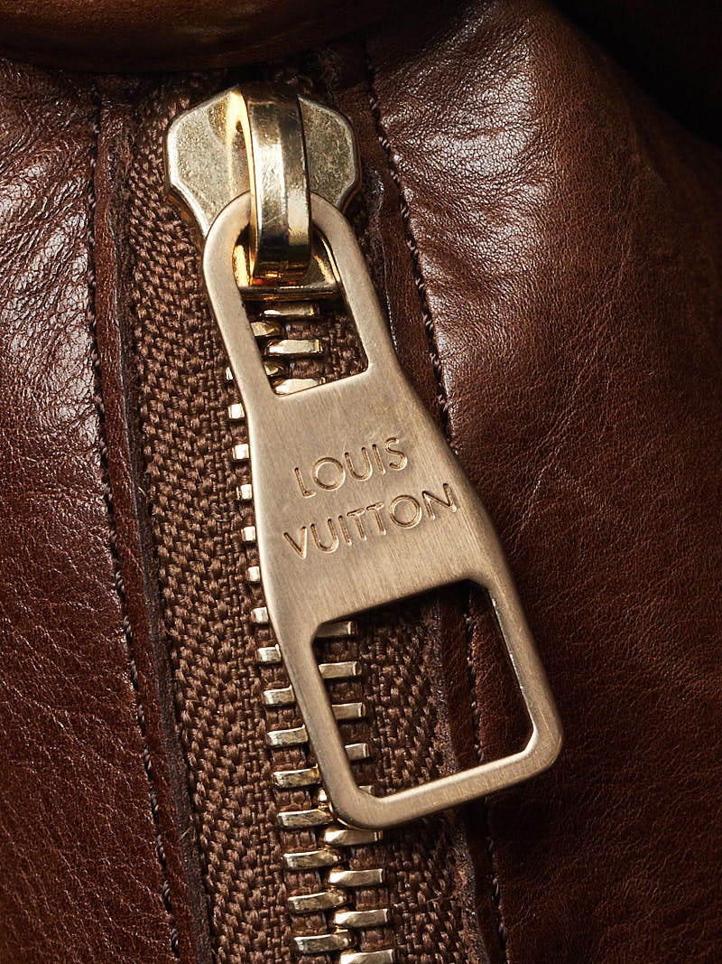 Louis Vuitton Limited Edition Chocolate Leather Paris Souple