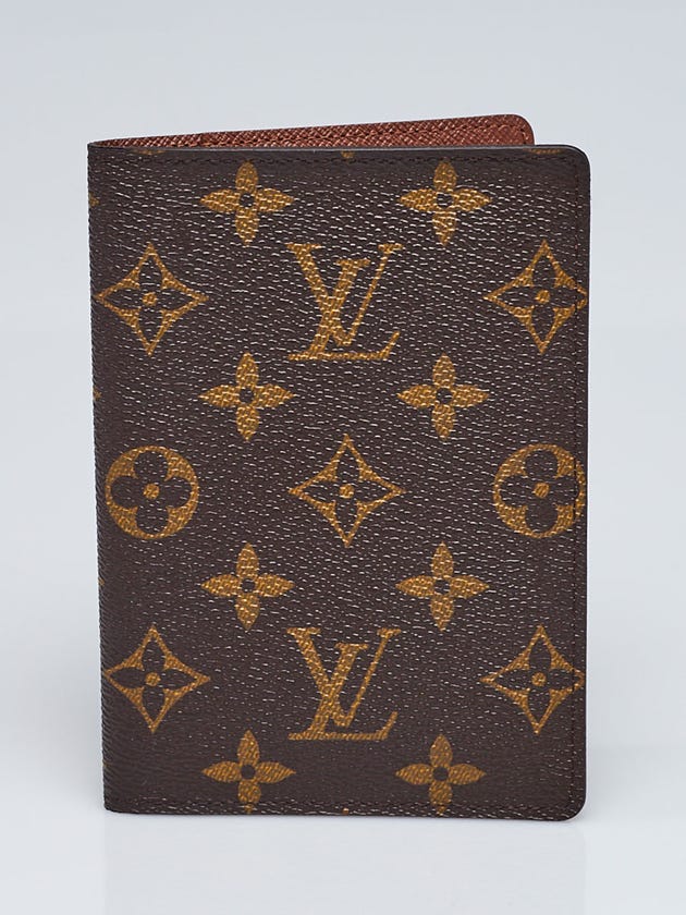 257542 Louis Vuitton Monogram Canvas Passport Cover | Yoogi's Closet
