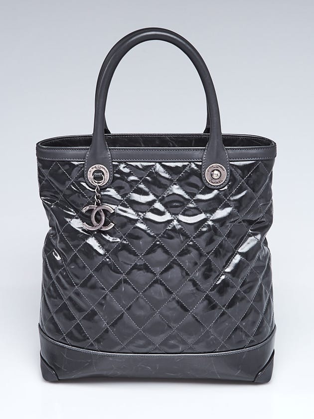 Chanel Black Striated Quilted Coated Canvas Small Rue Cambon Tote Bag
