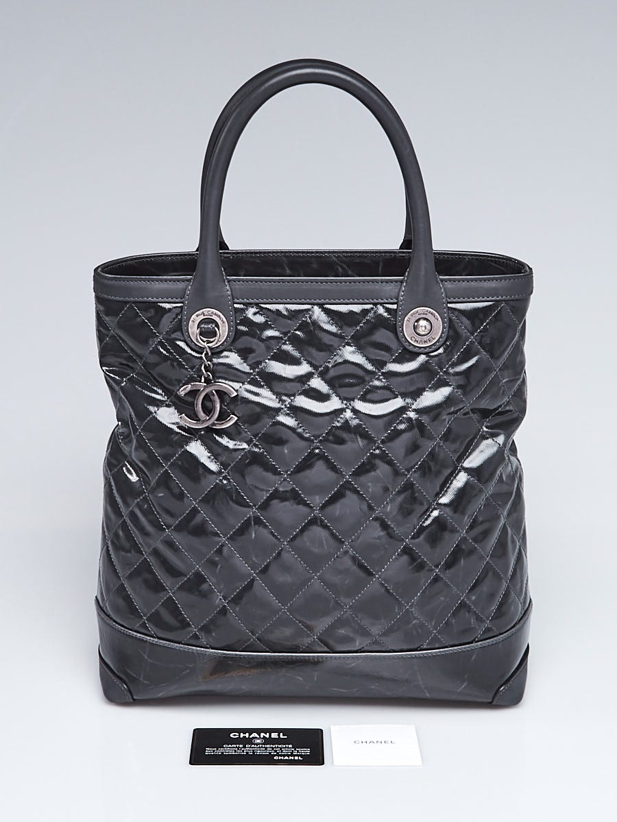Chanel Black Striated Quilted Coated Canvas Small Rue Cambon Tote Bag -  Yoogi's Closet