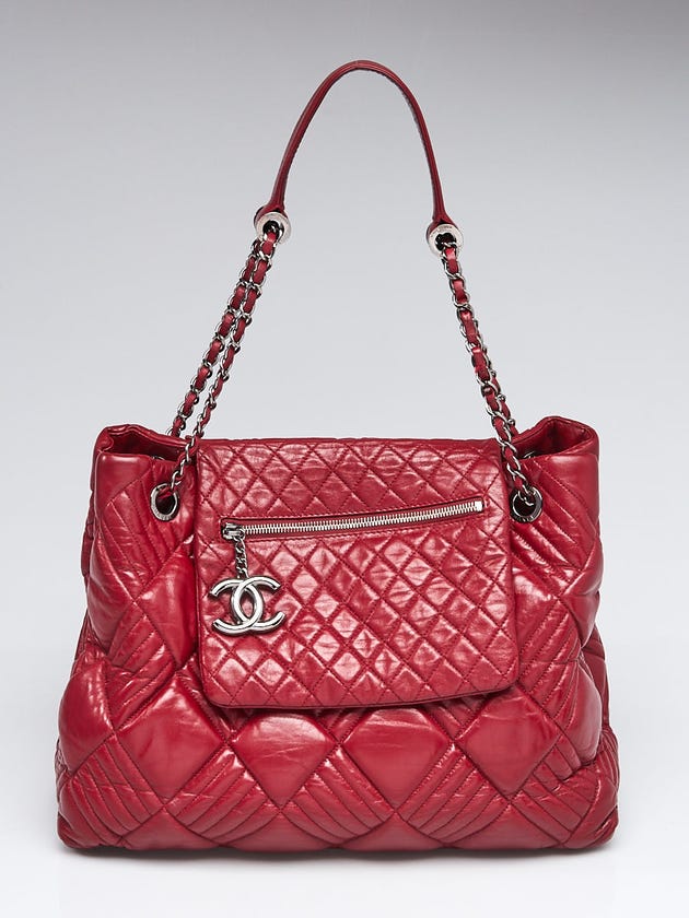Chanel Red Quilted Lambskin Leather Paris-Londres Shopping Tote Bag