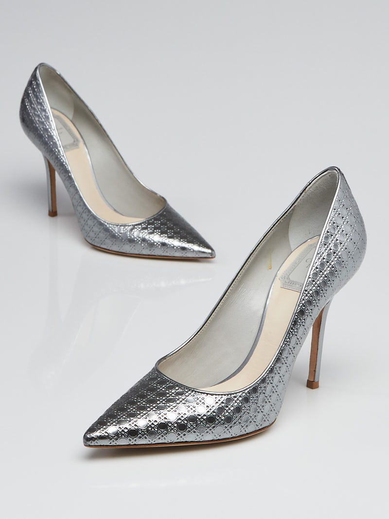 Christian Dior Silver Cannage Embossed Leather Pointed Toe Pumps