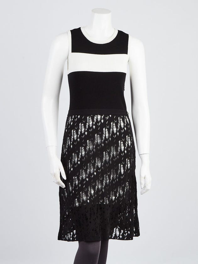 Chanel Black/White Cotton Blend Sleeveless Dress Size 8/40
