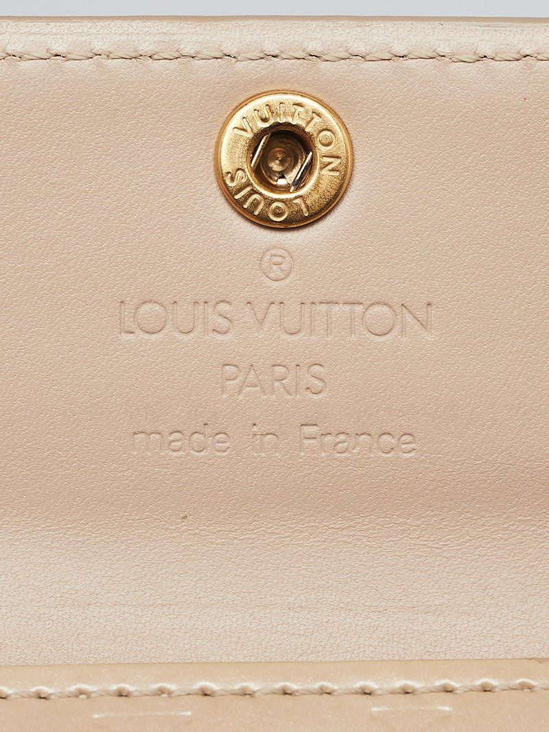 Louis Vuitton Beige Monogram Vernis Elise Wallet - Yoogi's Closet