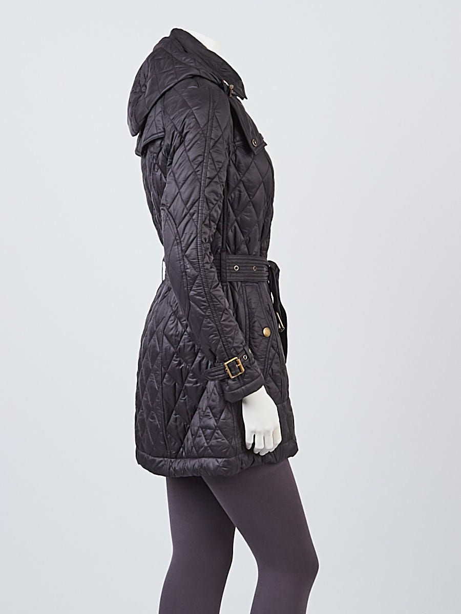 Burberry short finsbridge quilted coat black best sale