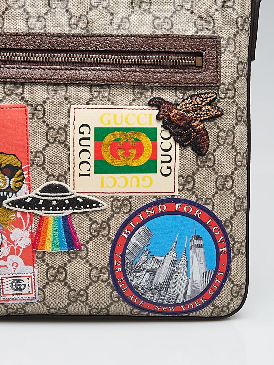 Gucci Courrier Zip GG Supreme Canvas Messenger Bag