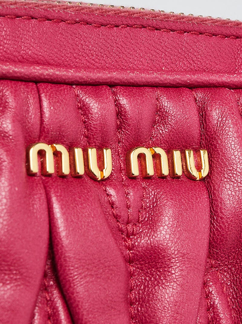 【関税&送料込】Miu Miu Fuchsia Leather Clogs Miu Miu Fuchsia Leather Clogs | italist