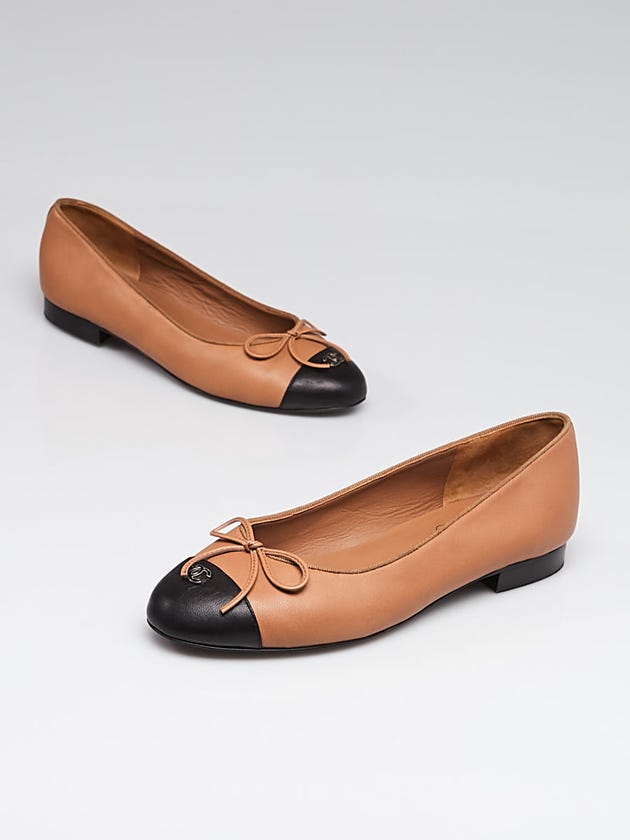 Chanel Marron/Black Leather CC Cap Toe Ballet Flats Size 6/36.5