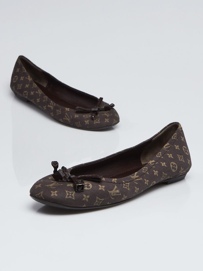 Leather ballet flats Louis Vuitton Brown size 36.5 EU in Leather