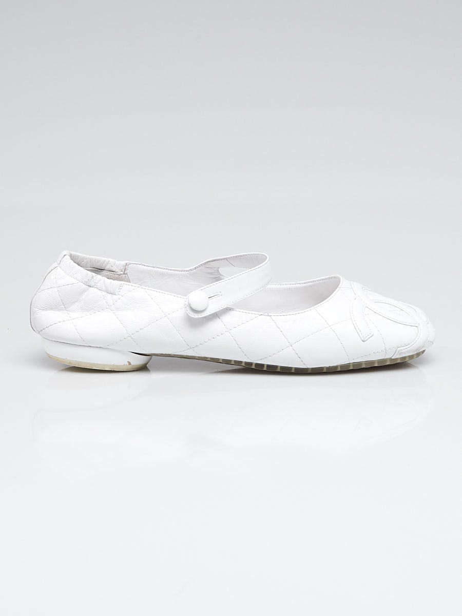 Chanel White Quilted Cambon Ligne Mary Jane Flats Size 8.5