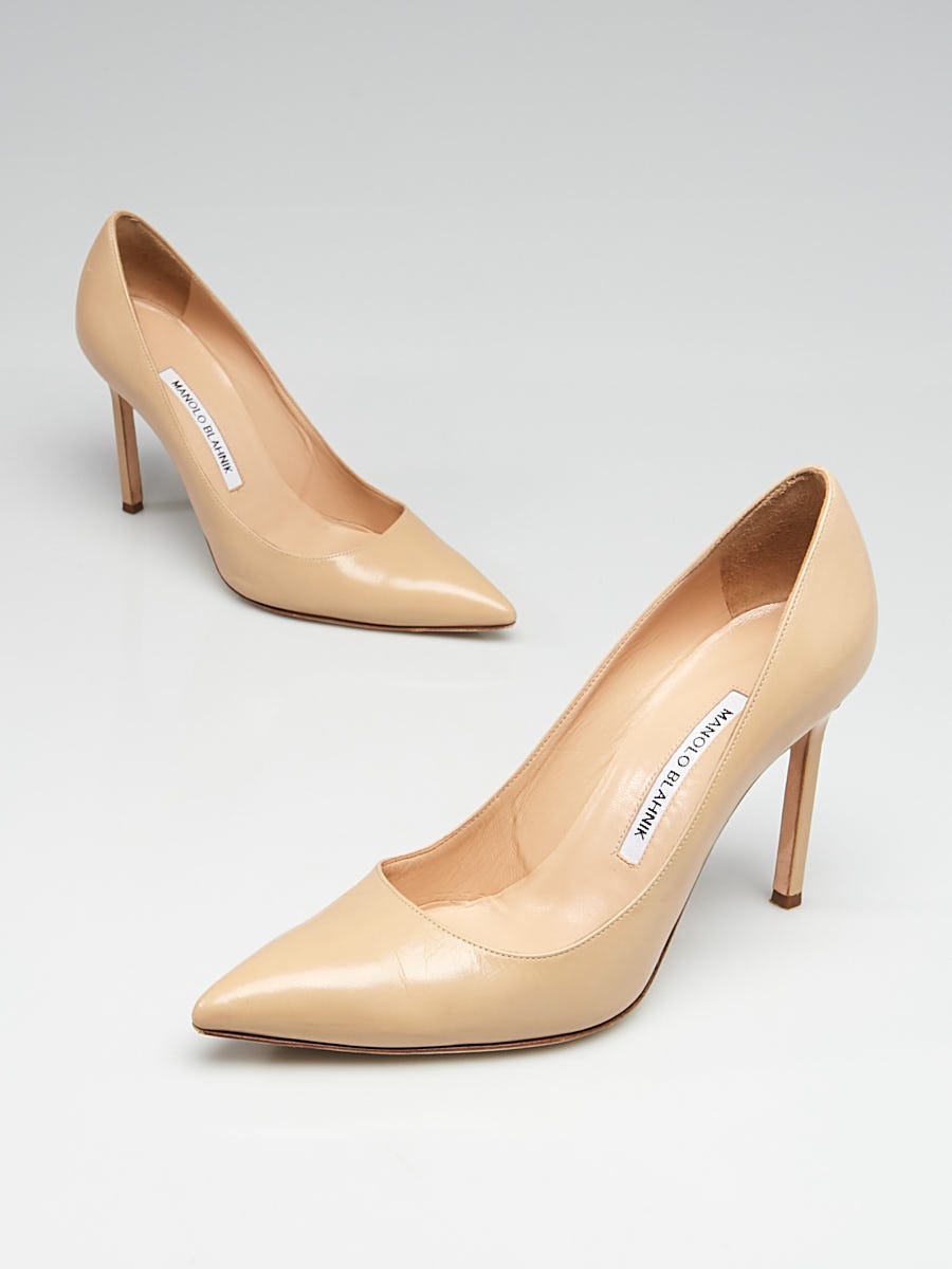 Manolo Blahnik Nude Patent BB Pointed Toe shops Pumps Heels Size 37