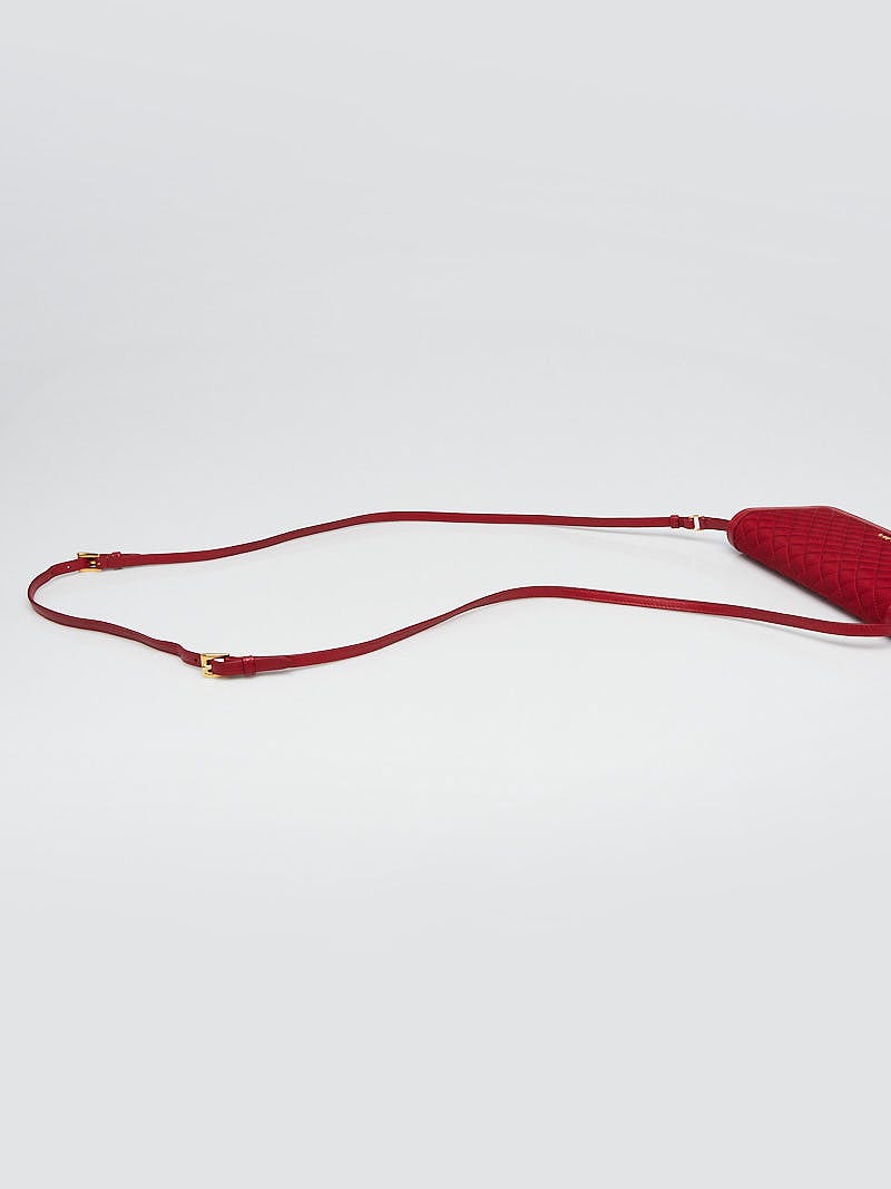 Prada Red Nylon Crossbody Bag Leather Cloth ref.159999 - Joli Closet