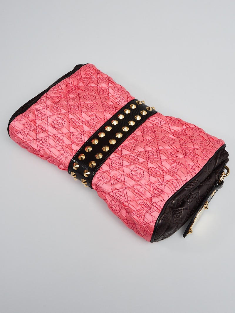 Louis Vuitton Limited Edition Bunny Pink Monogram Coquette Pochette Clutch  Bag - Yoogi's Closet
