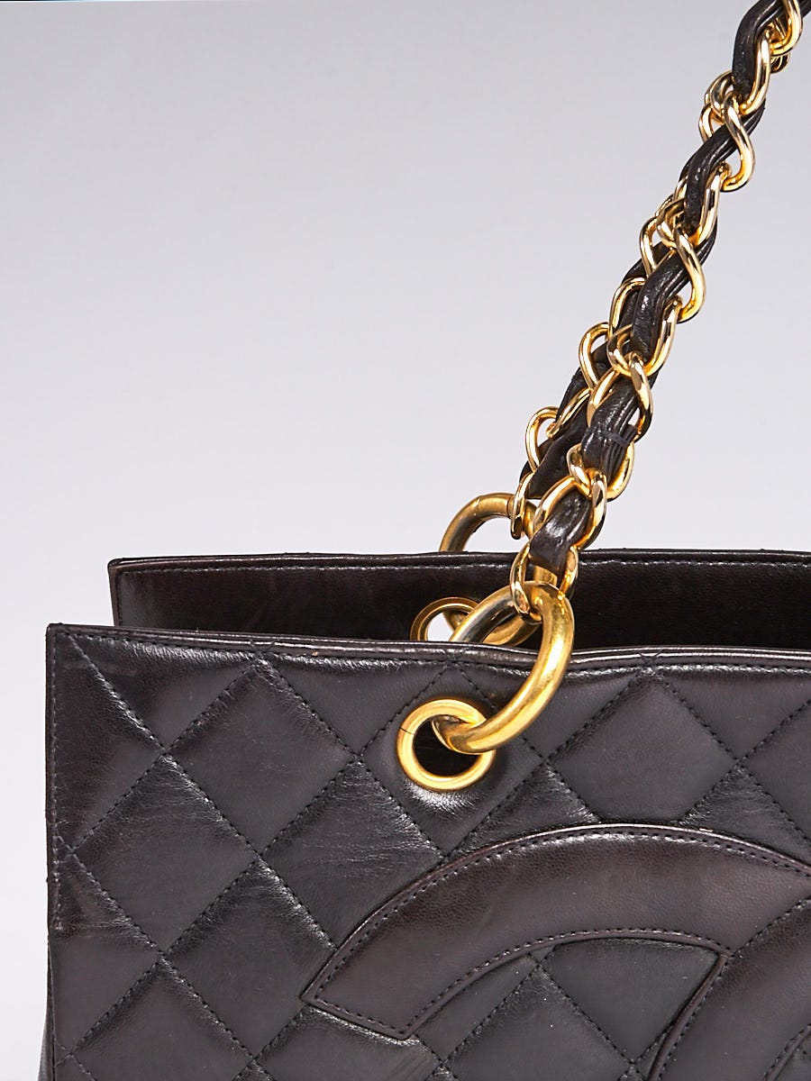 Chanel Black Quilted Lambskin Leather CC Chain Tote Bag - Yoogi's Closet