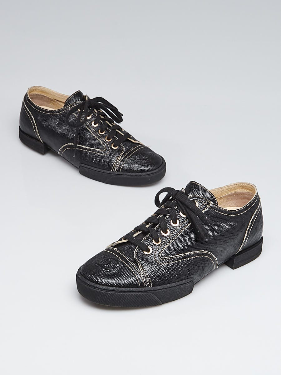 Chanel Black Coated Canvas Low Top Lace-Up Sneakers Size 7.5/38 - Yoogi's  Closet