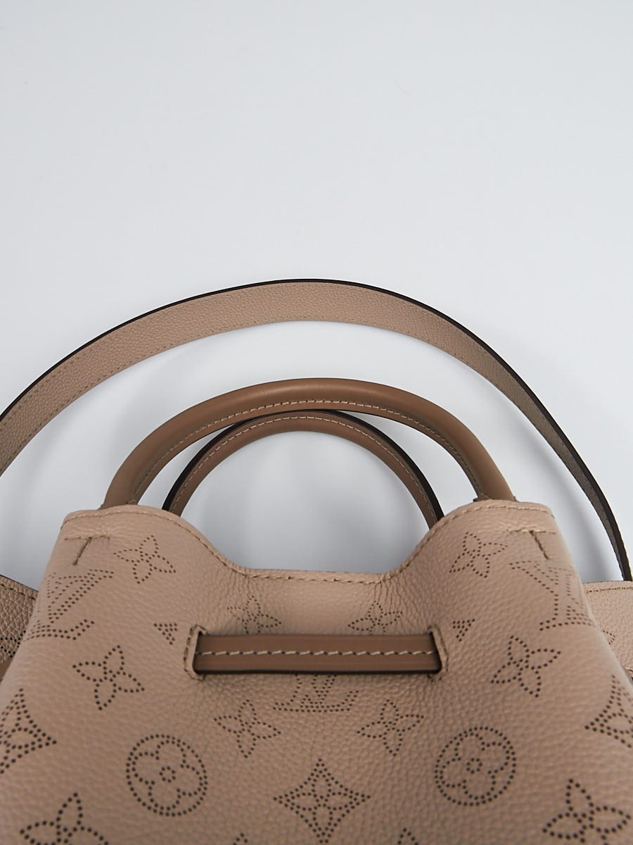 Louis Vuitton Galet Mahina Monogram Girolata Bag – Bagaholic