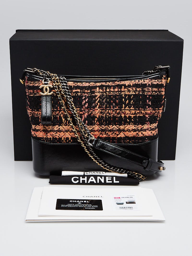 CHANEL Black/Peach Tweed and Leather Medium Gabrielle Hobo Bag – Vintage by  Misty
