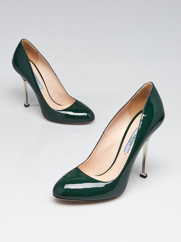 Prada Smeraldo Green Patent Leather Pumps Size 7/37.5