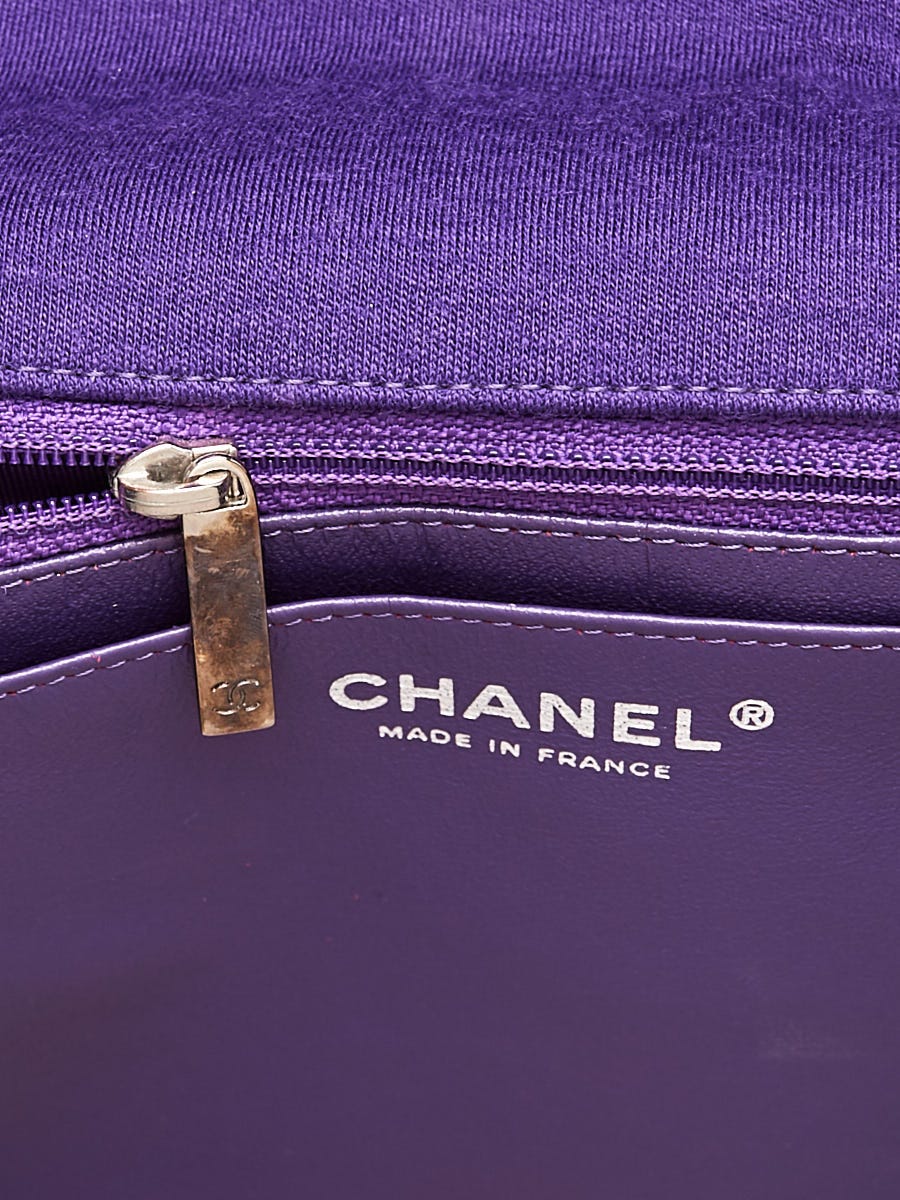 CHANEL カシミヤ手袋 パープル Chanel Purple Quilted Jersey Fabric Classic Maxi Single Flap