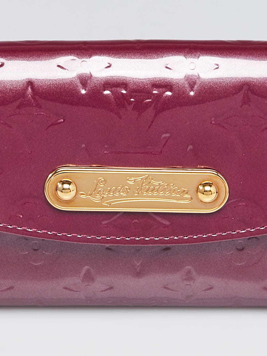Sunset boulevard patent leather clutch bag Louis Vuitton Purple in