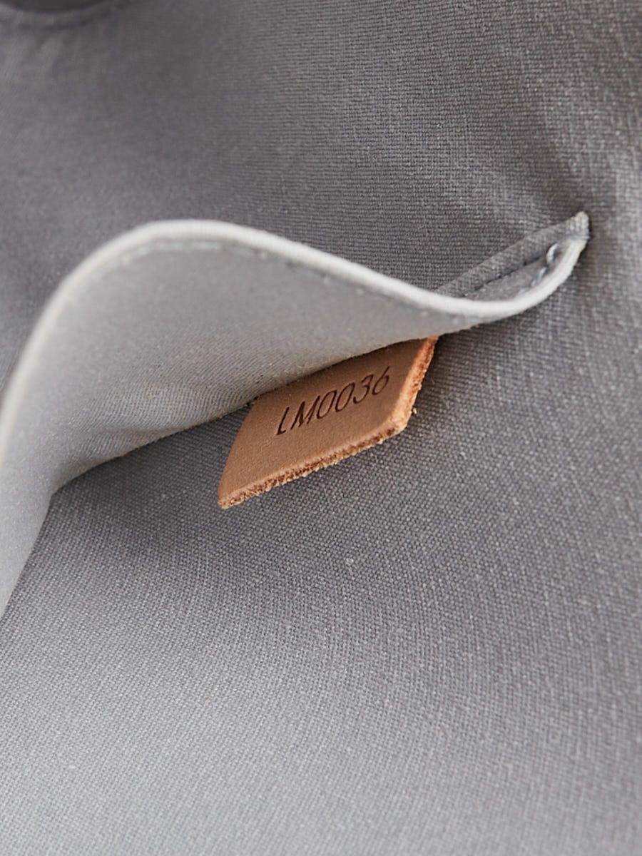 Louis Vuitton Perle Monogram Vernis Roxbury Drive 2way Bag 927lv43 –  Bagriculture