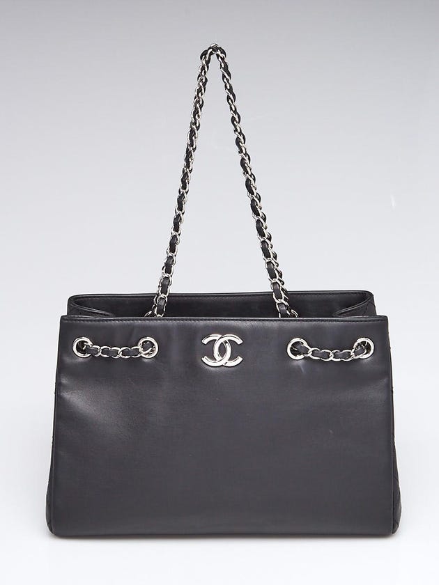 Chanel Black Calfskin Leather and Chain Large Shopping Tote Bag