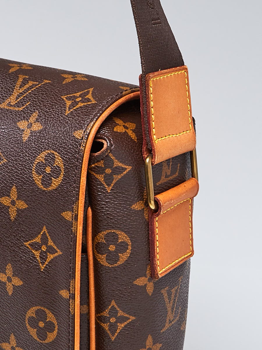 Louis Vuitton Monogram Canvas Abbesses Messenger Bag Louis Vuitton | The  Luxury Closet