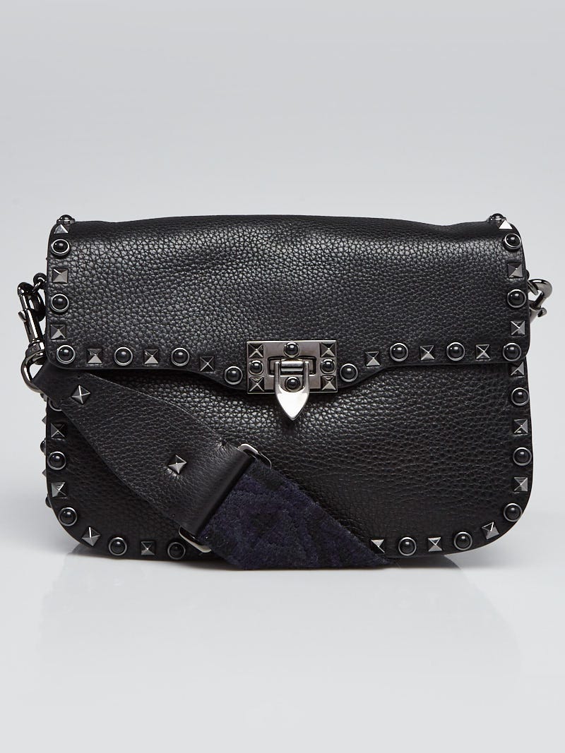 Valentino rockstud guitar hot sale strap bag