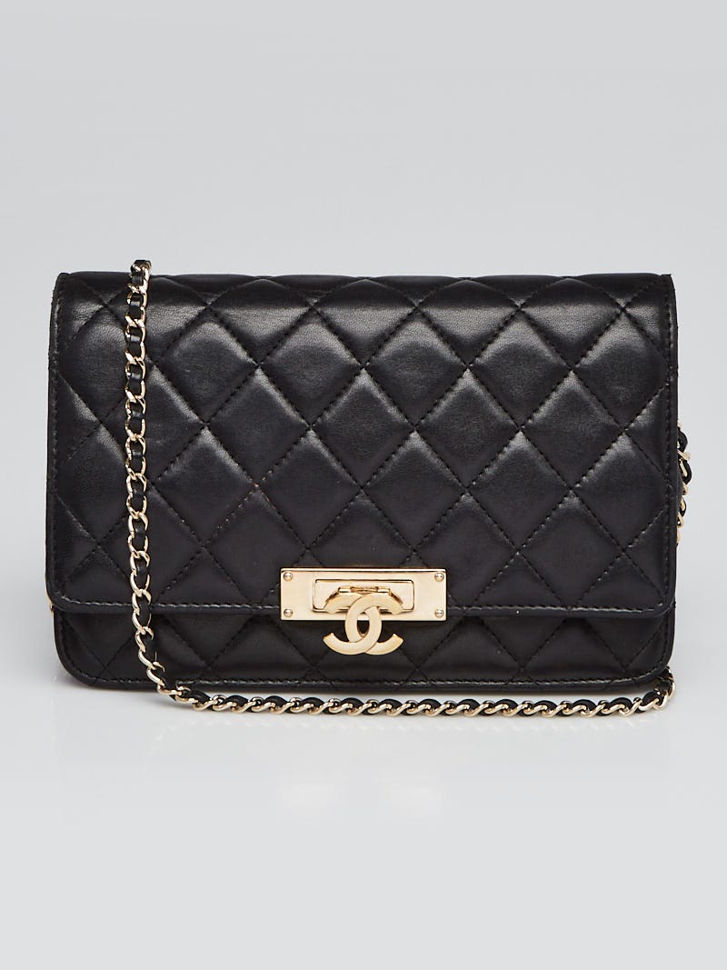 Chanel Quilted Chain Around Clutch Black Lambskin Gold Hardware