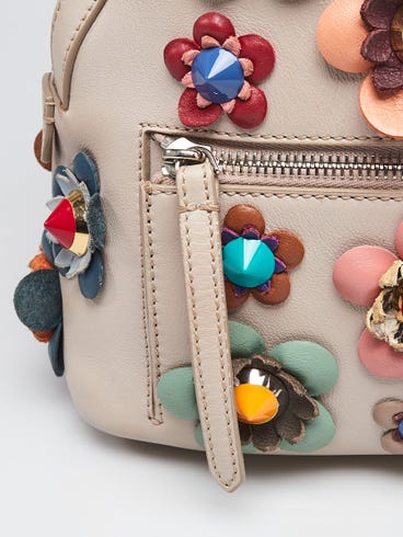 fendi mini flower backpack Studs Backpack/Daypack Leather Ivory P14104 NUIR VINTAGE Flower Fendi Rucksack Mini Backpacks