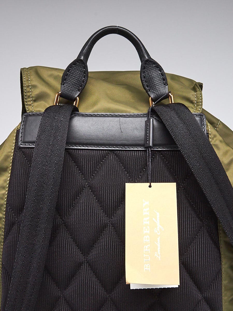 ！大幅に再値下げ！Burberry backpack Burberry Black Nylon Medium Rucksack Backpack Bag | Yoogi's Closet