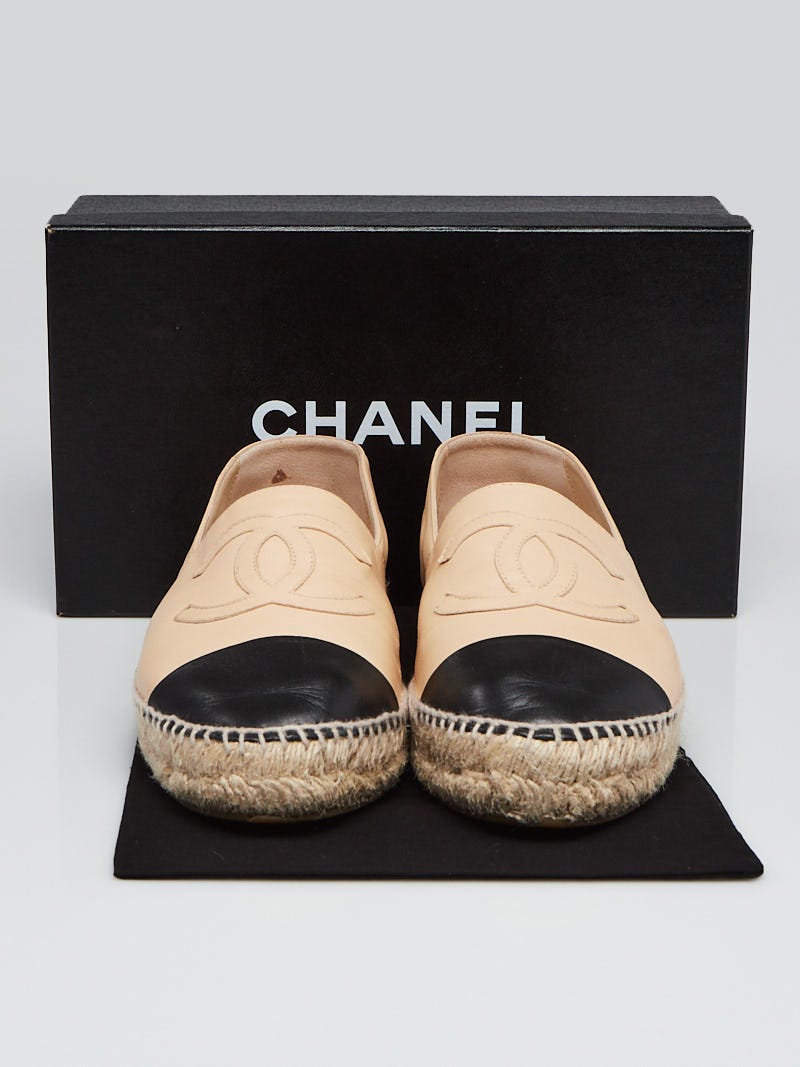 Chanel Beige/Black Leather Cap Toe CC Espadrilles Size 11.5/42 - Yoogi's  Closet