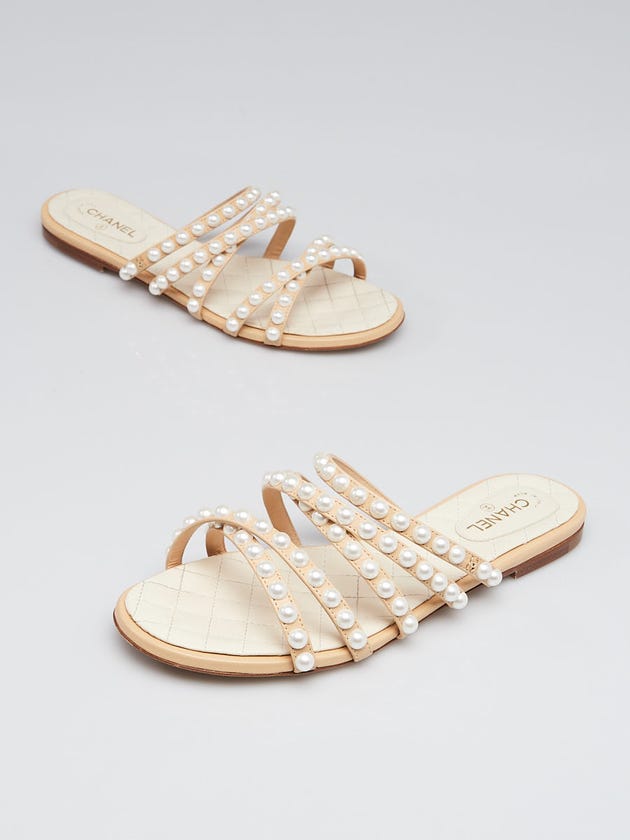 Chanel Beige Leather/Faux Pearl Open-Toe Flat Sandals Size 6/36.5