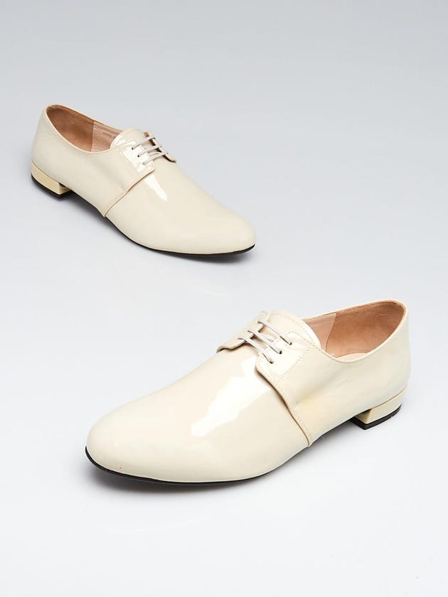 Prada White Patent Leather Oxford Flats Size 8/38.5