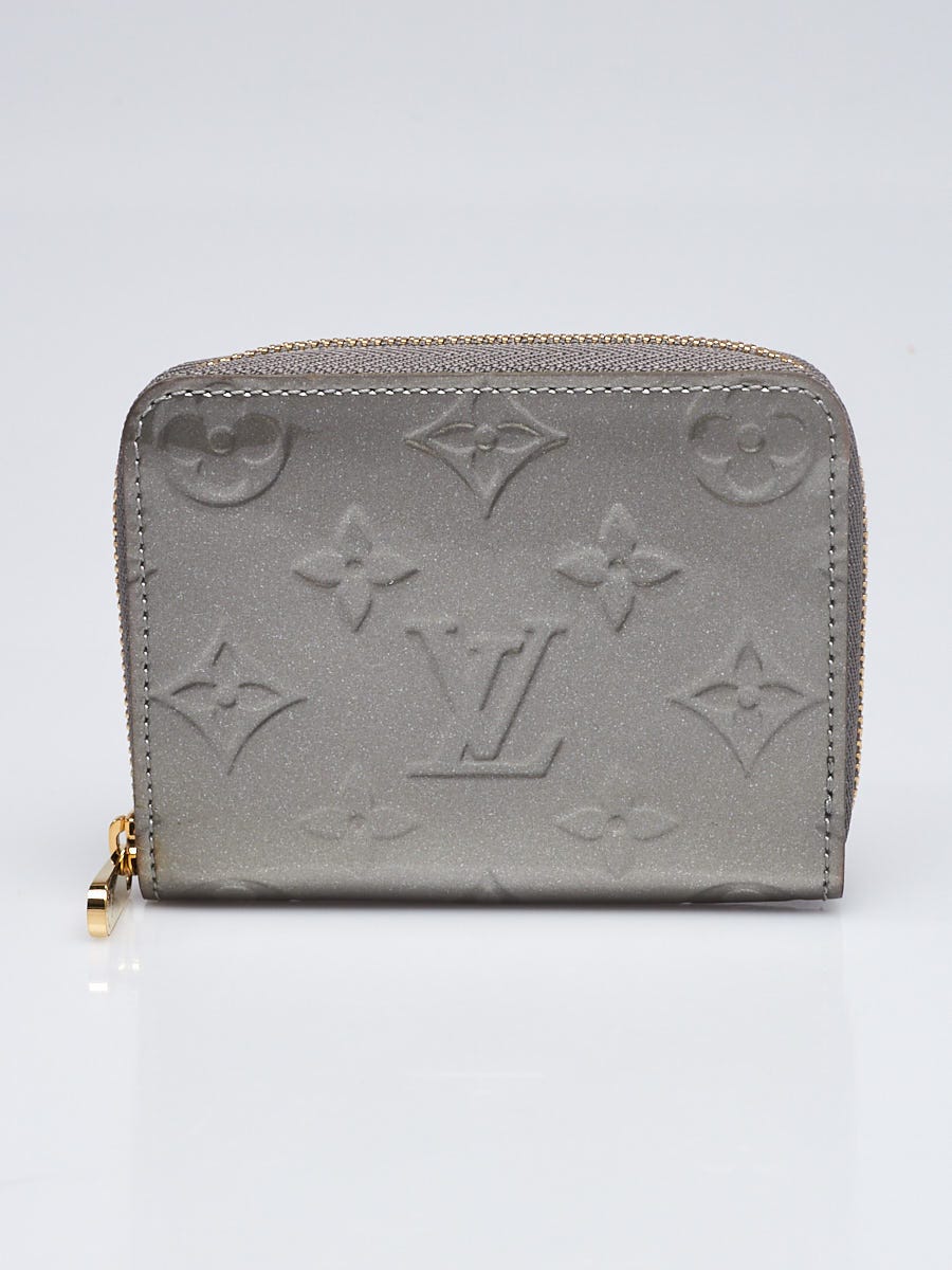 LOUIS VUITTON Vernis Zippy Wallet Gris Art Deco 1274335