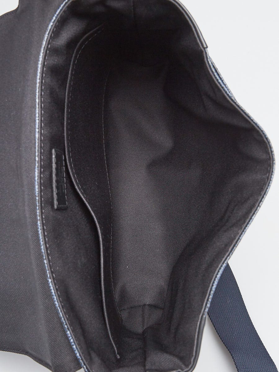 Louis Vuitton Black Damier Cobalt Jungle District Messenger PM Multiple  colors Cloth ref.998807 - Joli Closet