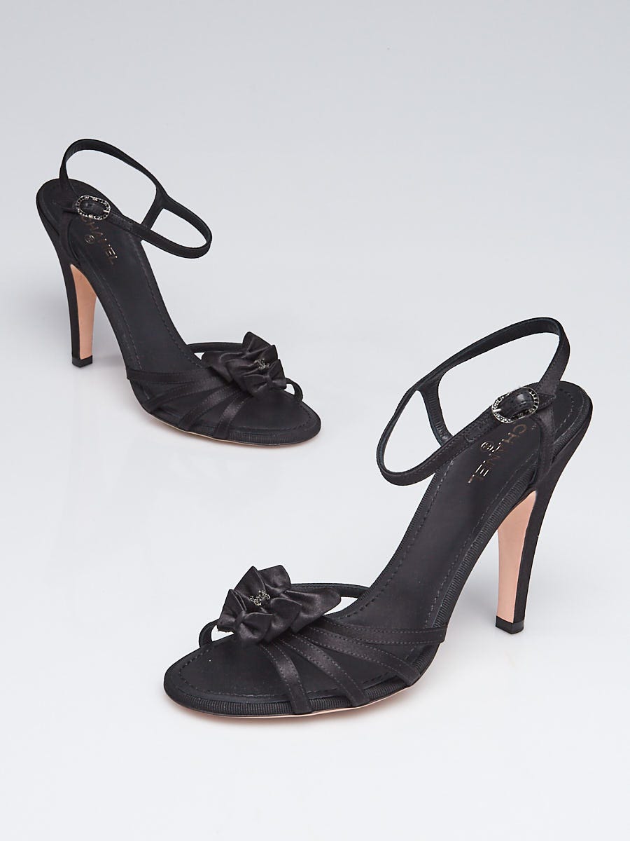Chanel Black Satin Open Toe CC Bow Sandals Size 9/39.5 - Yoogi's
