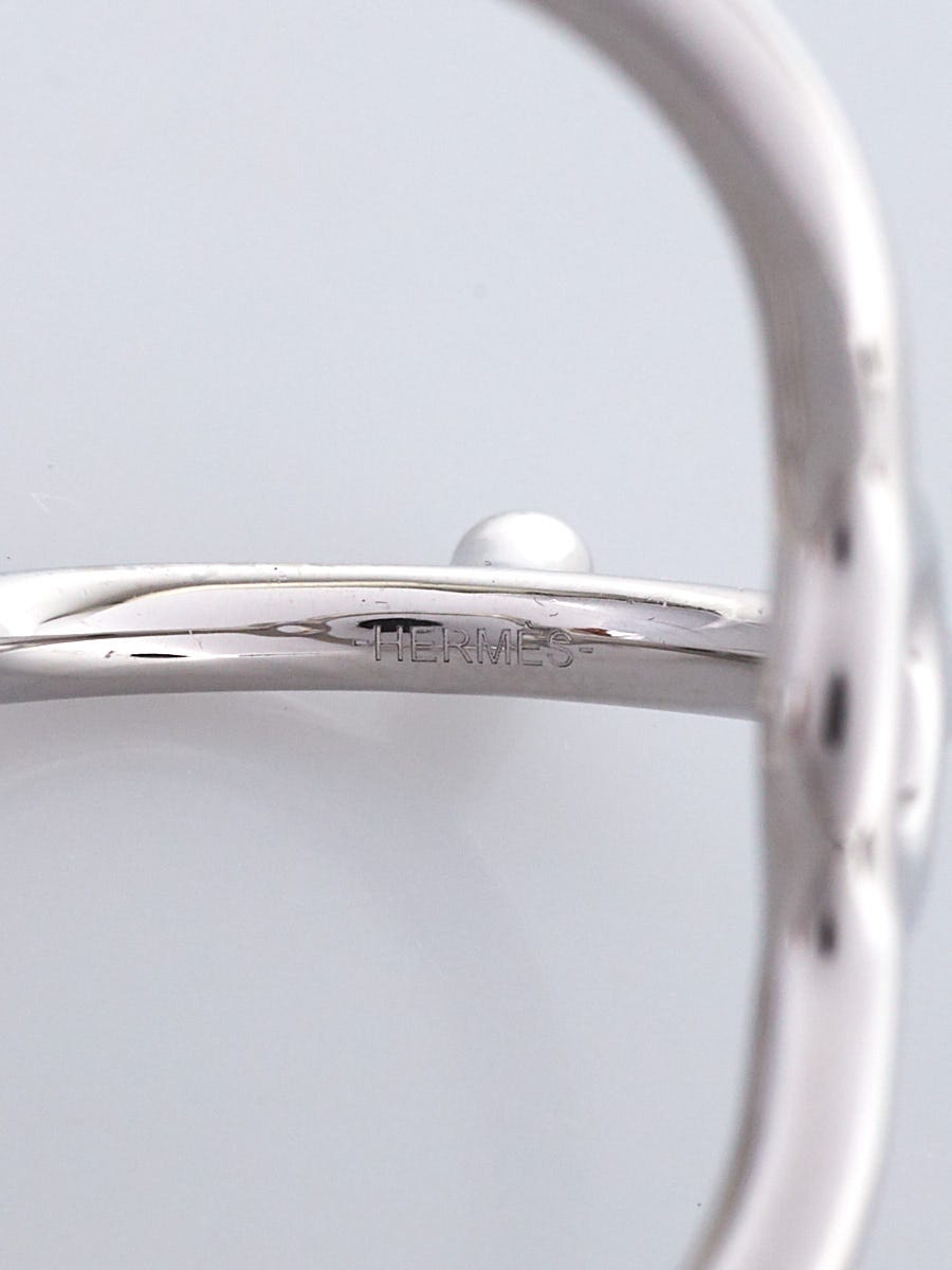 【さりげなく主張♪】 HERMES エペロンドール シズレ ヨークタイ Hermes Silver Permabrass Eperons Scarf Ring | Yoogi's Closet