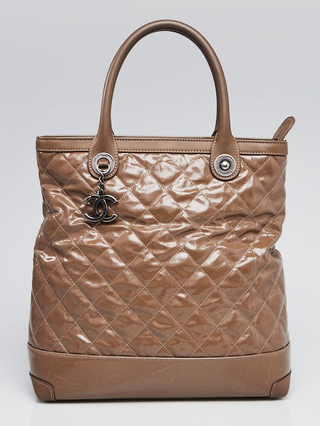 Chanel Brown Striated Quilted Coated Canvas Small Rue Cambon Tote Bag