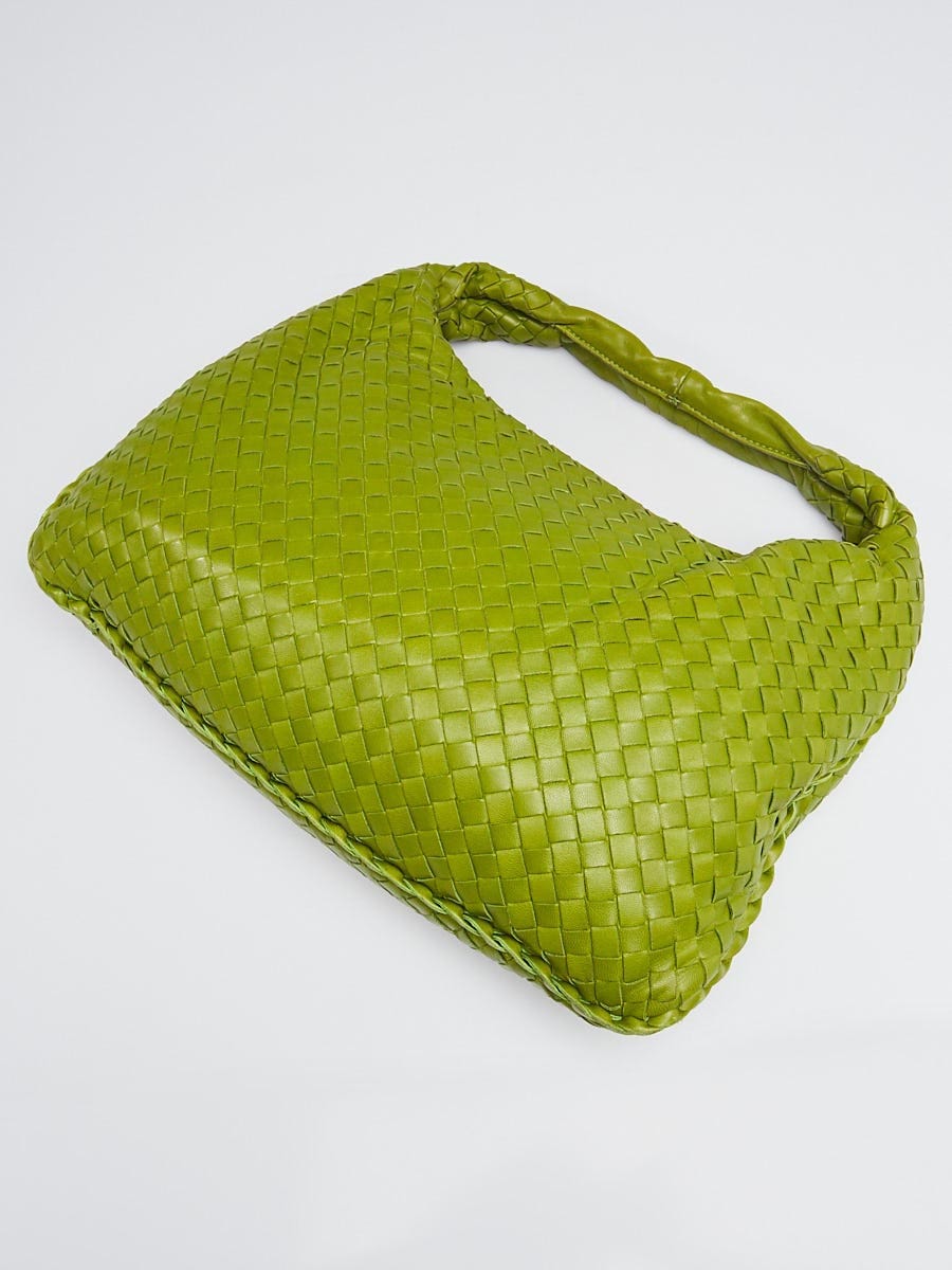 BOTTEGA VENETA: intrecciato nappa leather pouch - Pea Green