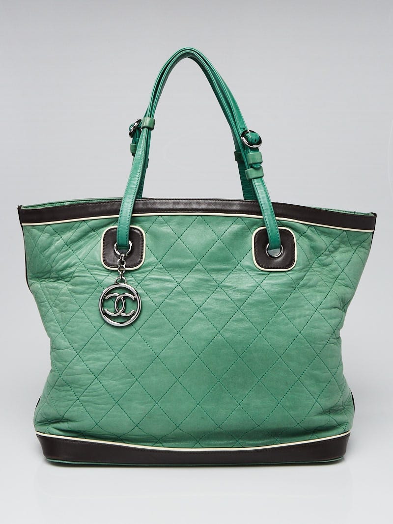 Chanel Green Quilted Lambskin Leather Country Club Large Tote Bag - Yoogi's  Closet
