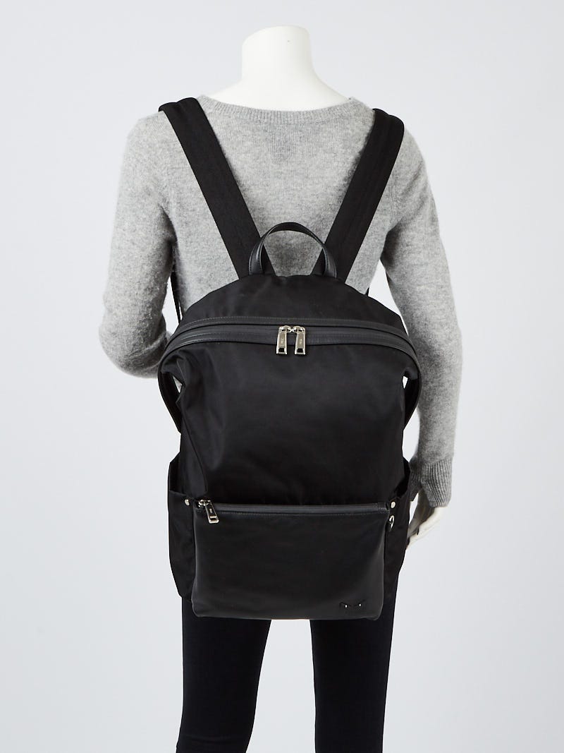 【名品図鑑】FENDI backpack 7VZ035 名品図鑑】FENDI backpack 7VZ035 - メルカリ